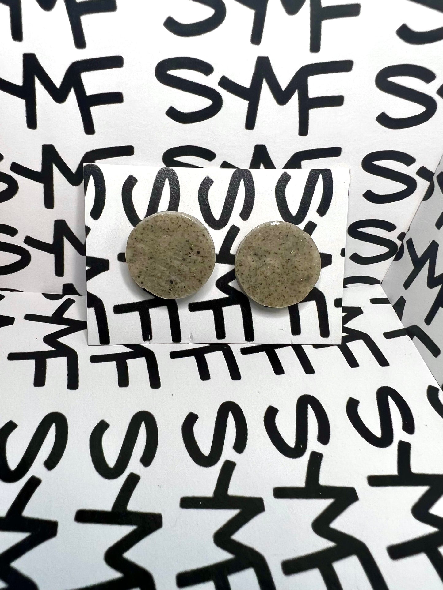 iE Ai Concrete Studs