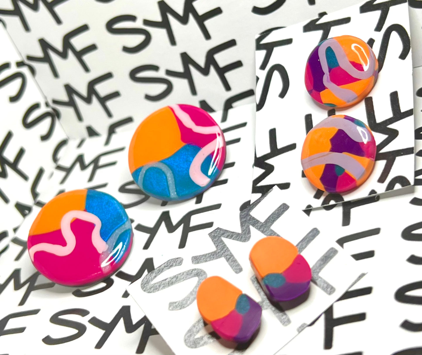 iE Ai Petal Studs