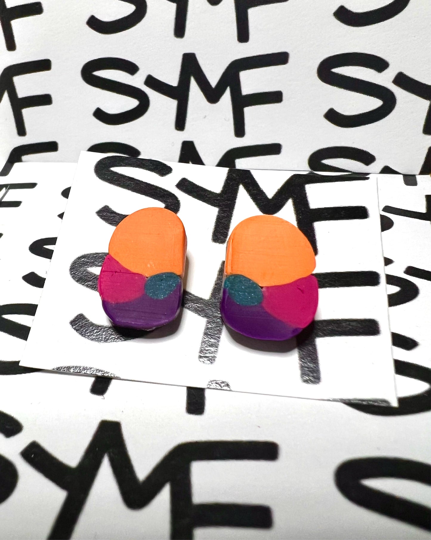 iE Ai Petal Studs